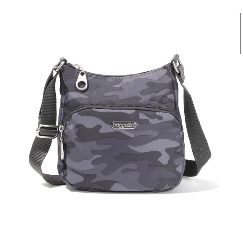 Baggallini‎ Joey Bagg Grey Camo Nylon Crossbody Bag MJB363B1027 NEW